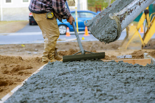 Best Concrete Sidewalk Installation in New Paris, IN